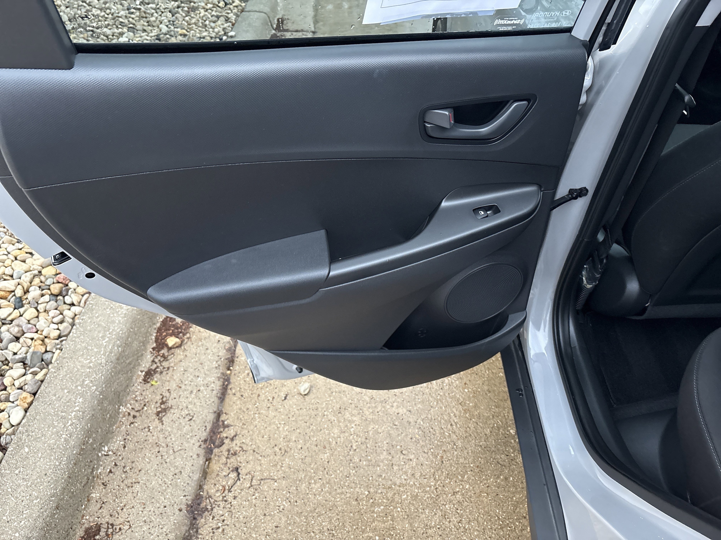 2023 Hyundai Kona SEL - Photo 9