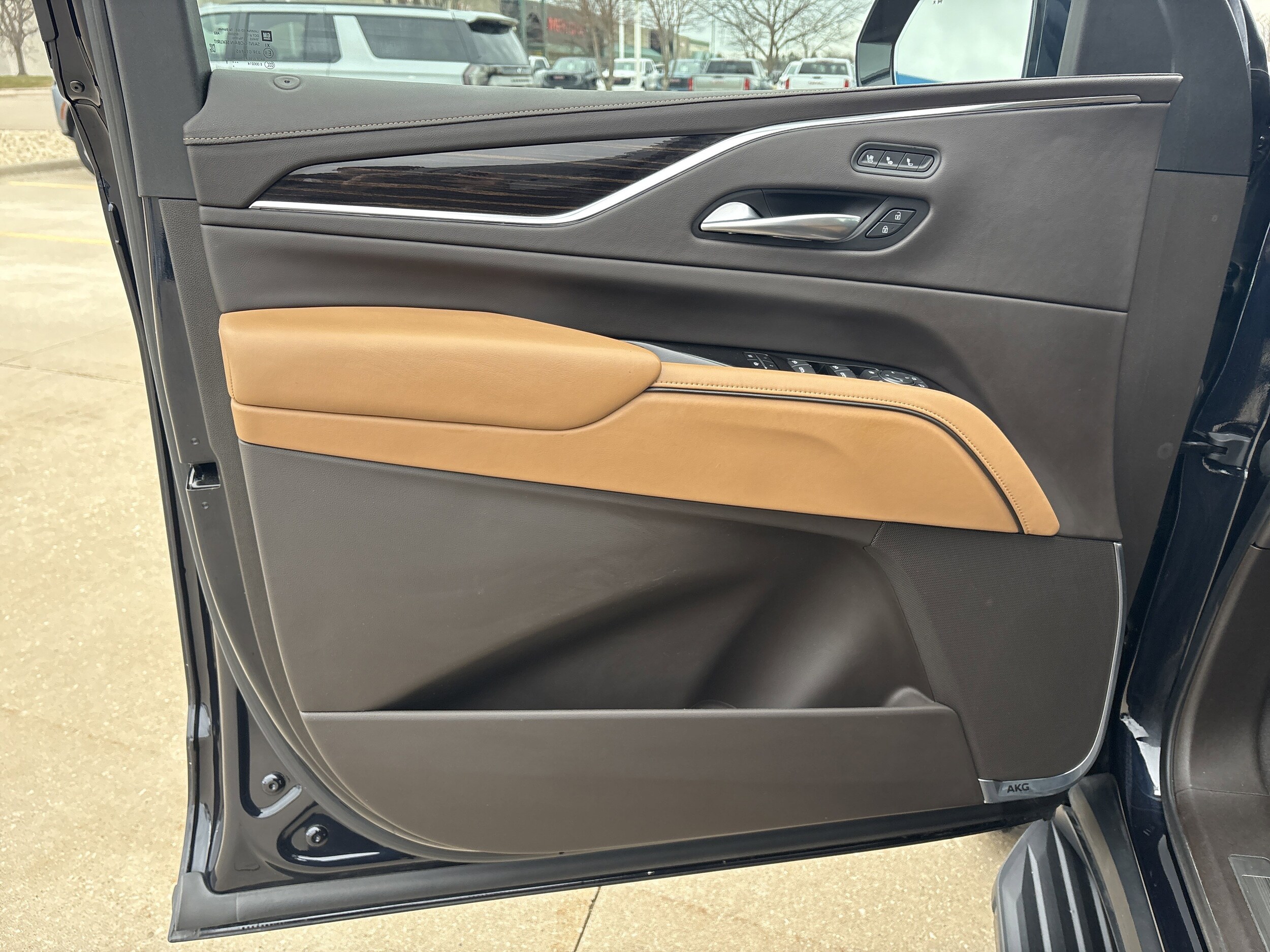 2021 Cadillac Escalade Sport - Photo 9