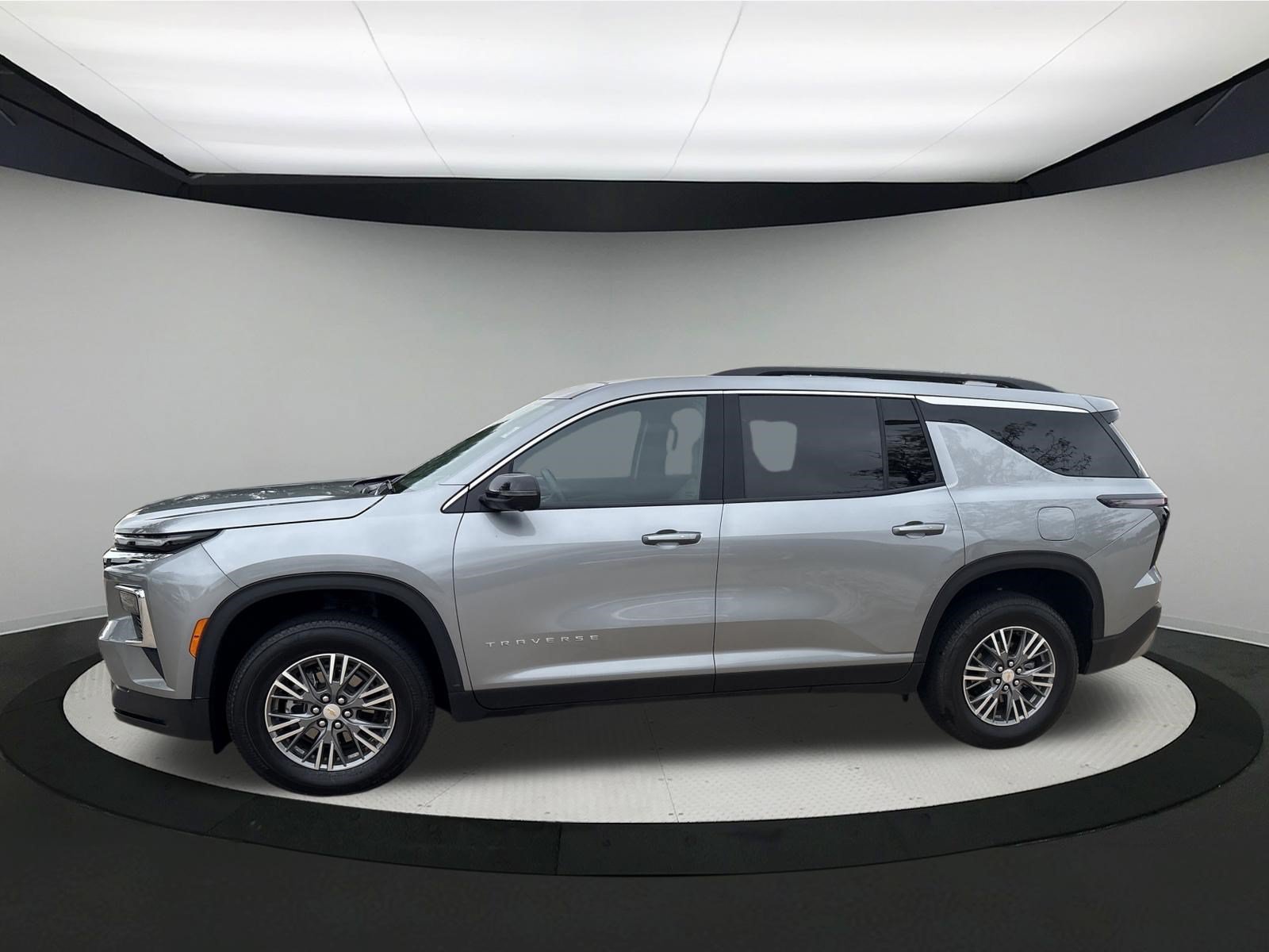 Used 2026 Chevrolet Traverse LT SUV