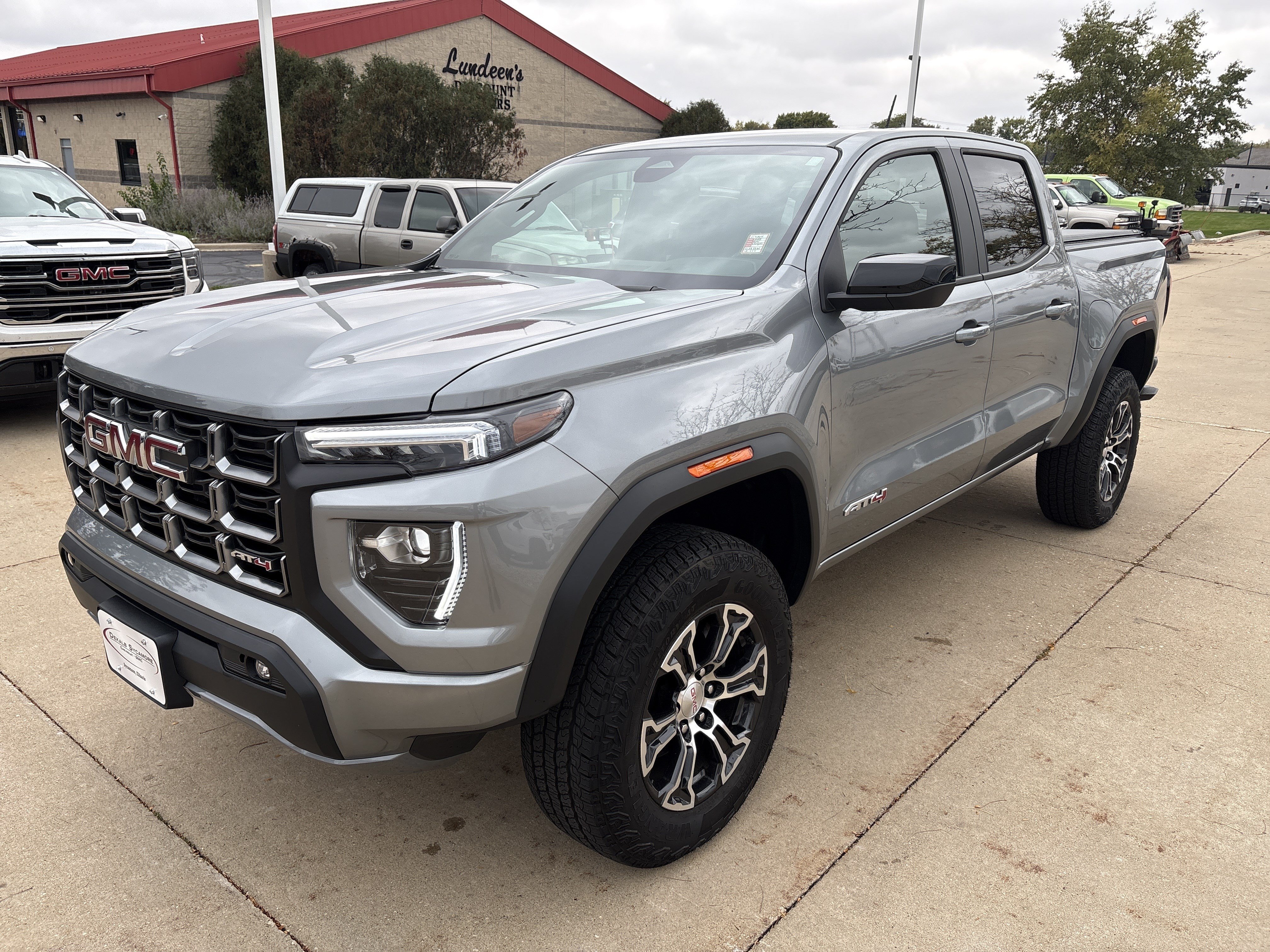 Used 2025 GMC Canyon AT4 Truck