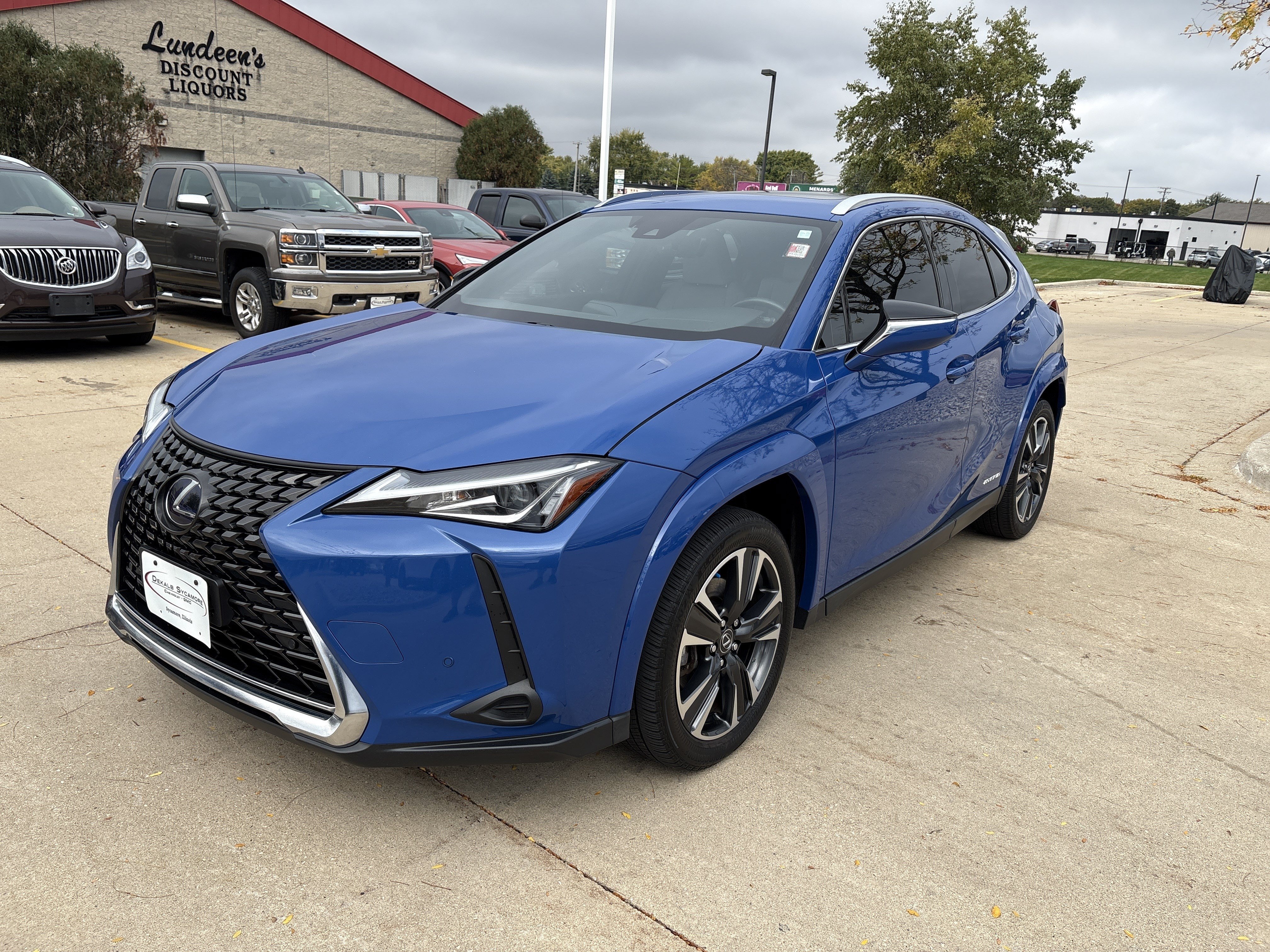  LEXUS UX