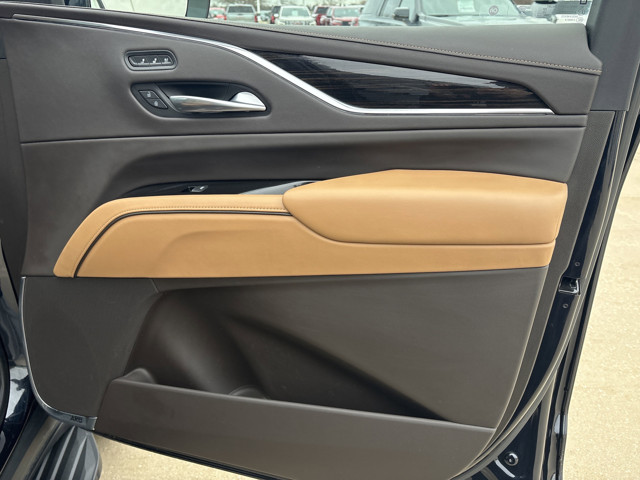 2021 Cadillac Escalade Sport - Photo 23