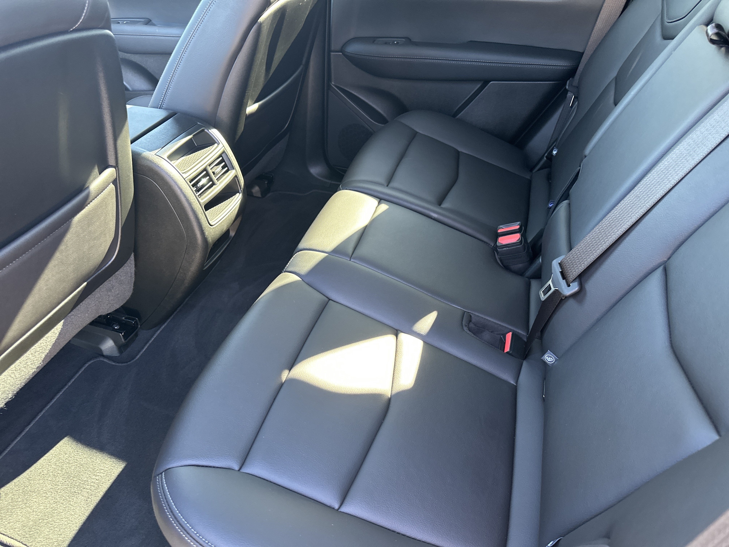 2026 Cadillac XT5 Luxury - Photo 8