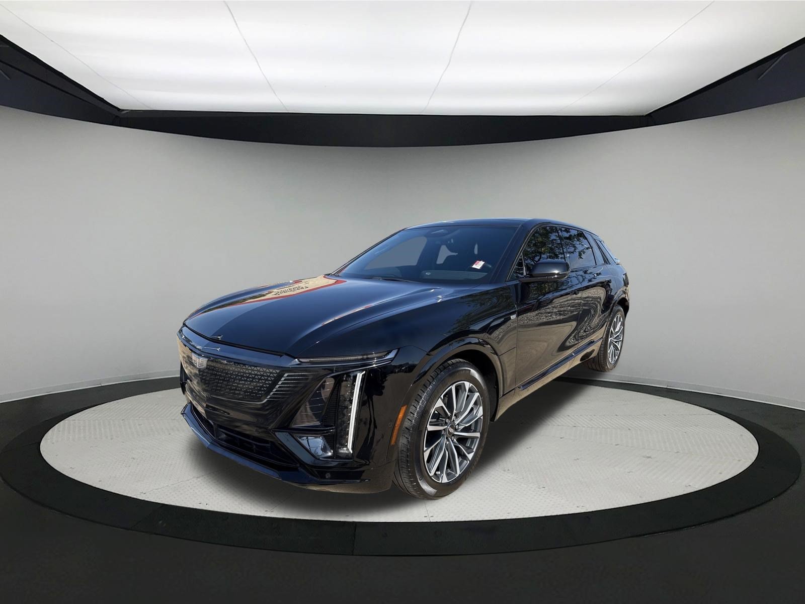 2024 Cadillac LYRIQ Sport 2