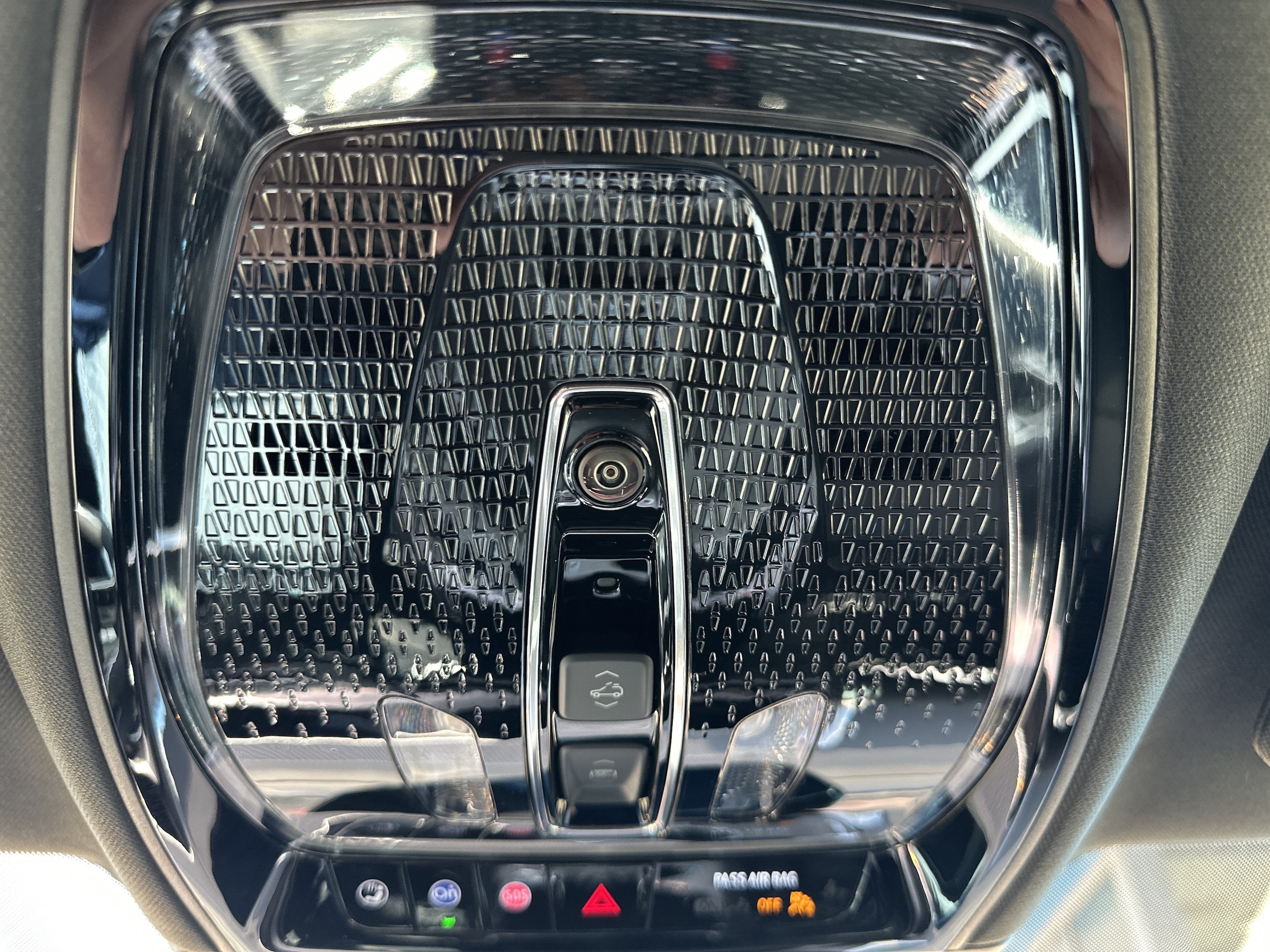 2027 Cadillac VISTIQ Sport - Photo 9