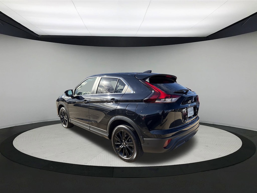 Used 2024 Mitsubishi Eclipse Cross LE