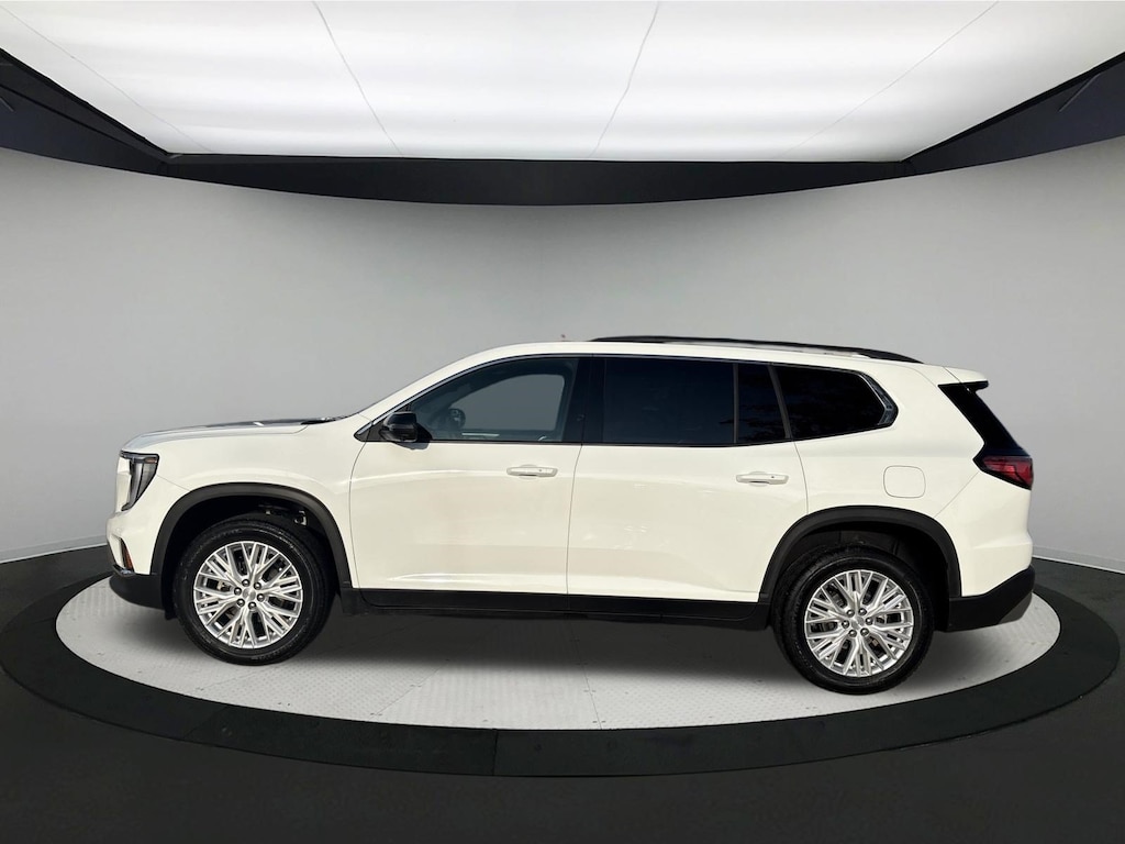 Used 2026 GMC Acadia Elevation SUV