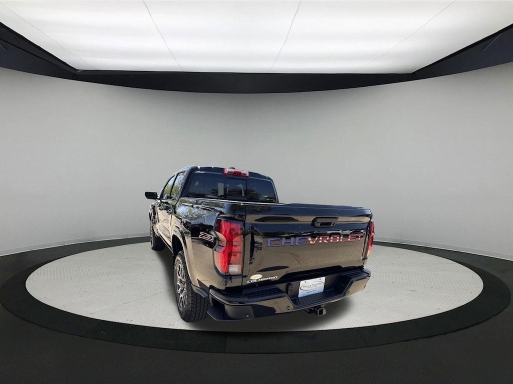 Used 2024 Chevrolet Colorado Z71 Truck