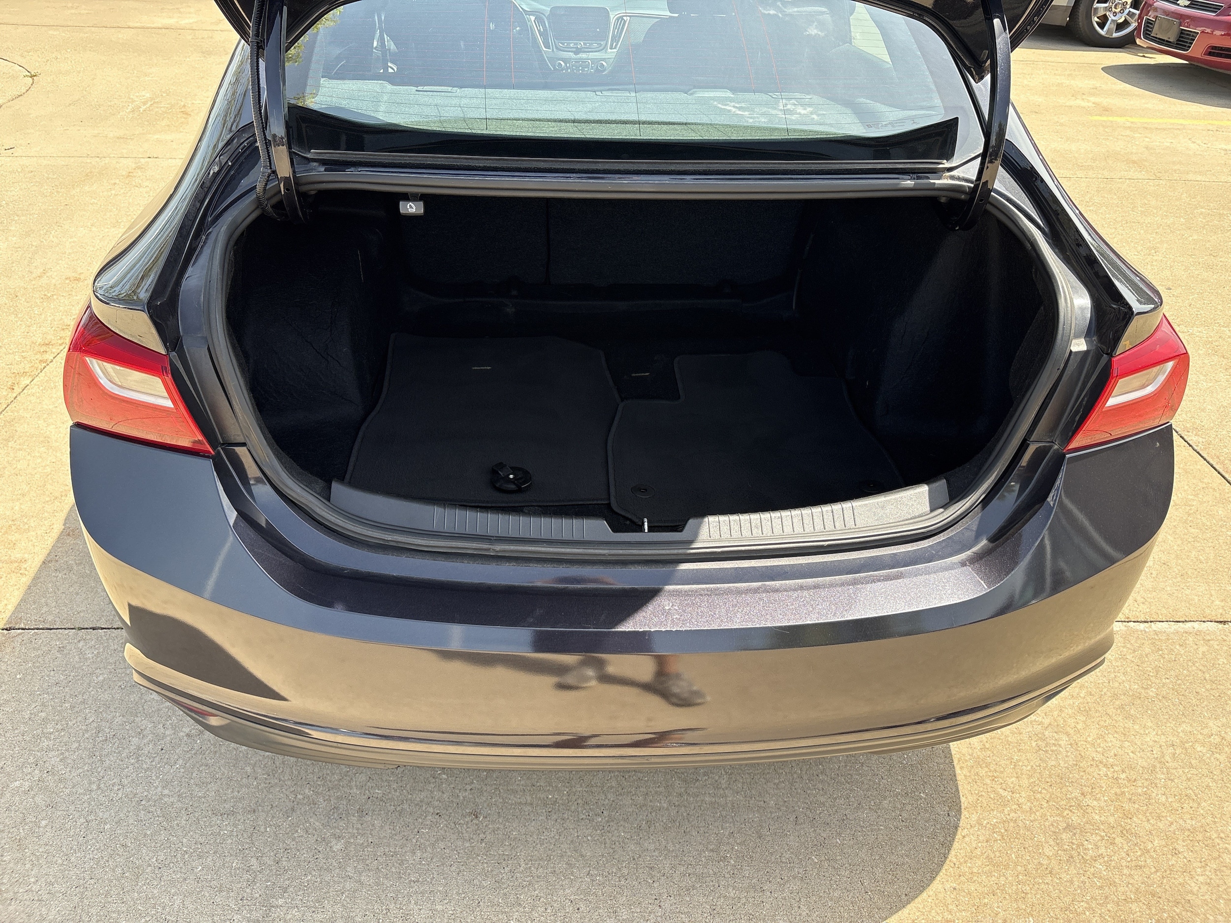 2023 Chevrolet Malibu 1LT - Photo 14