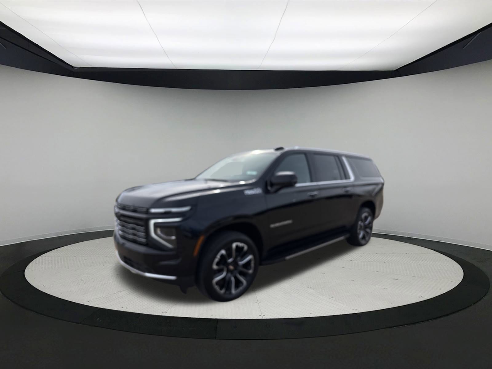 2025 Chevrolet Suburban High Country - Photo 3