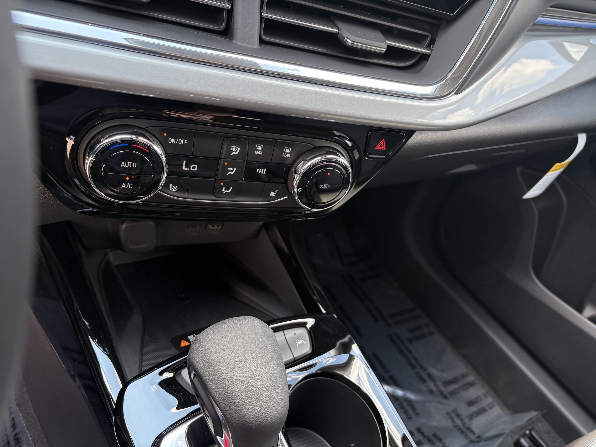 2026 Chevrolet Trax LT - Photo 22