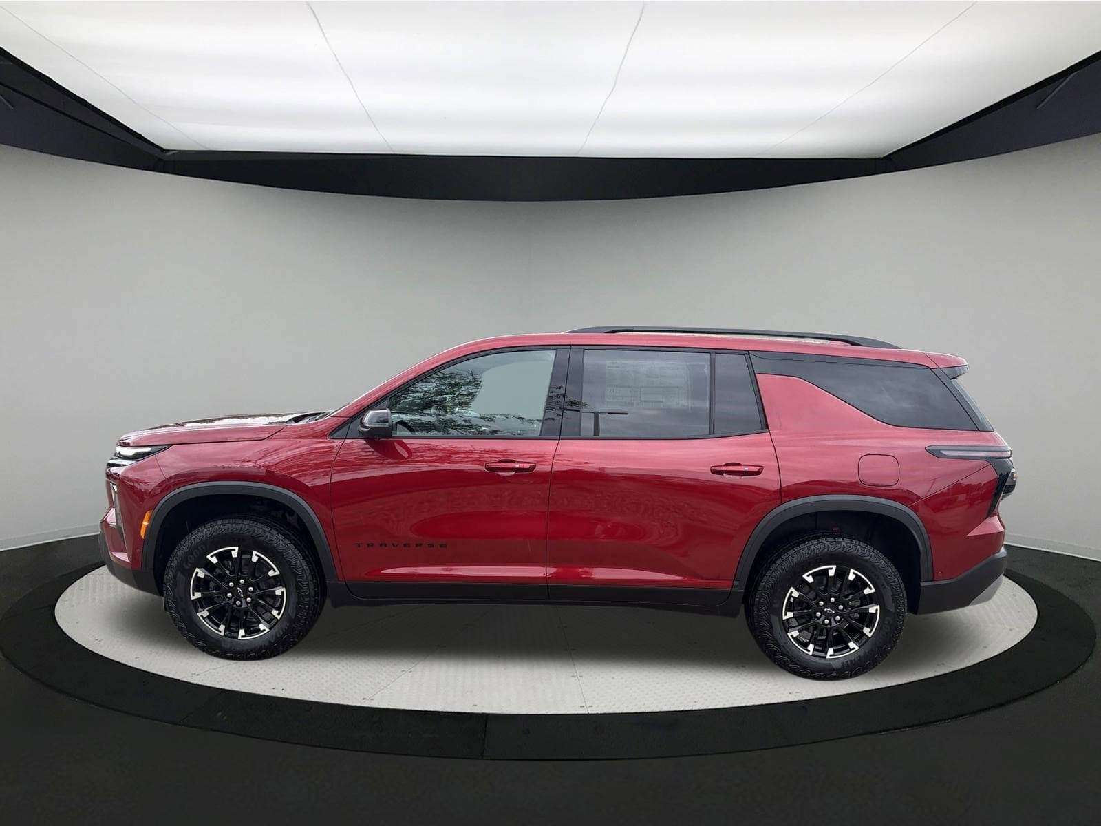 2026 Chevrolet Traverse Z71 - Photo 2