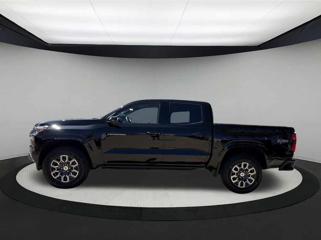 Used 2024 Chevrolet Colorado Z71 Truck