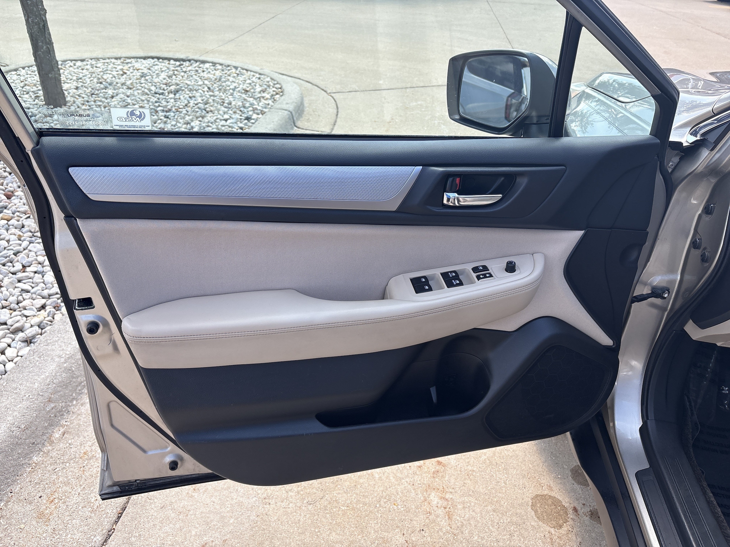 Used 2015 Subaru Outback Premium with VIN 4S4BSBCC7F3213177 for sale in Sycamore, IL