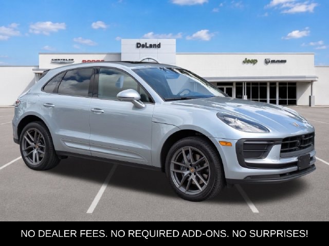 2025 Porsche Macan
