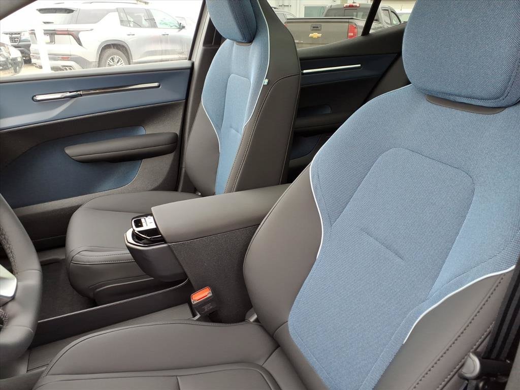 New 2026 Volvo EX30 Twin Motor Plus SUV