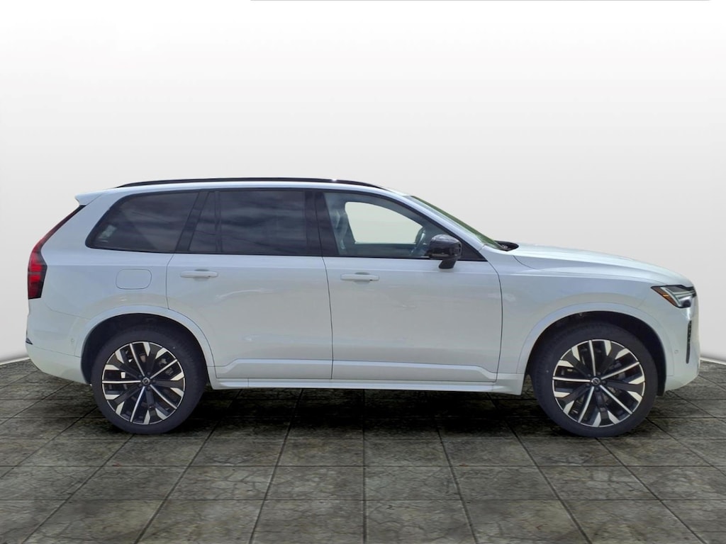 New 2026 Volvo XC90 B6 Ultra Dark Theme 7-Seater SUV