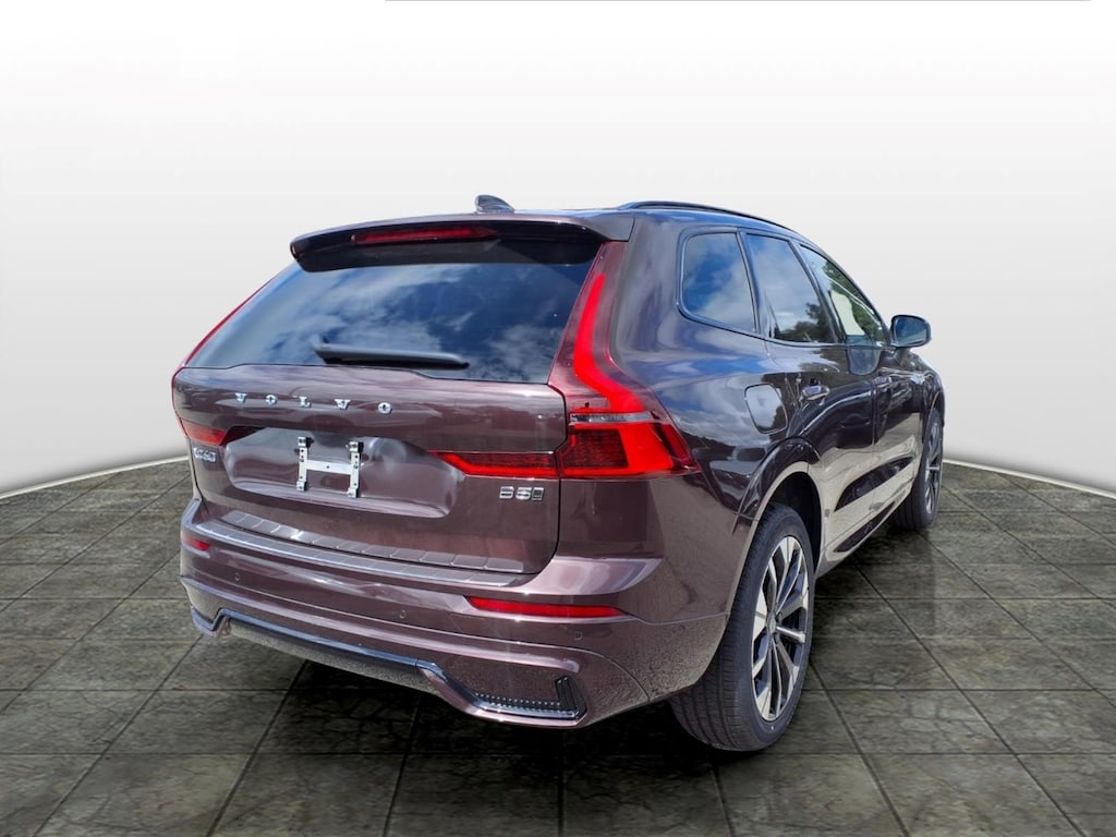 New 2026 Volvo XC60 B5 Plus SUV