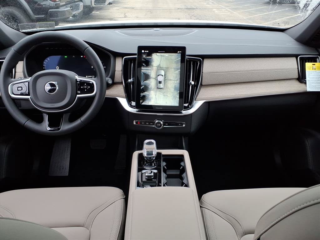 New 2026 Volvo XC90 plug-in hybrid T8 Plus 7-Seater SUV