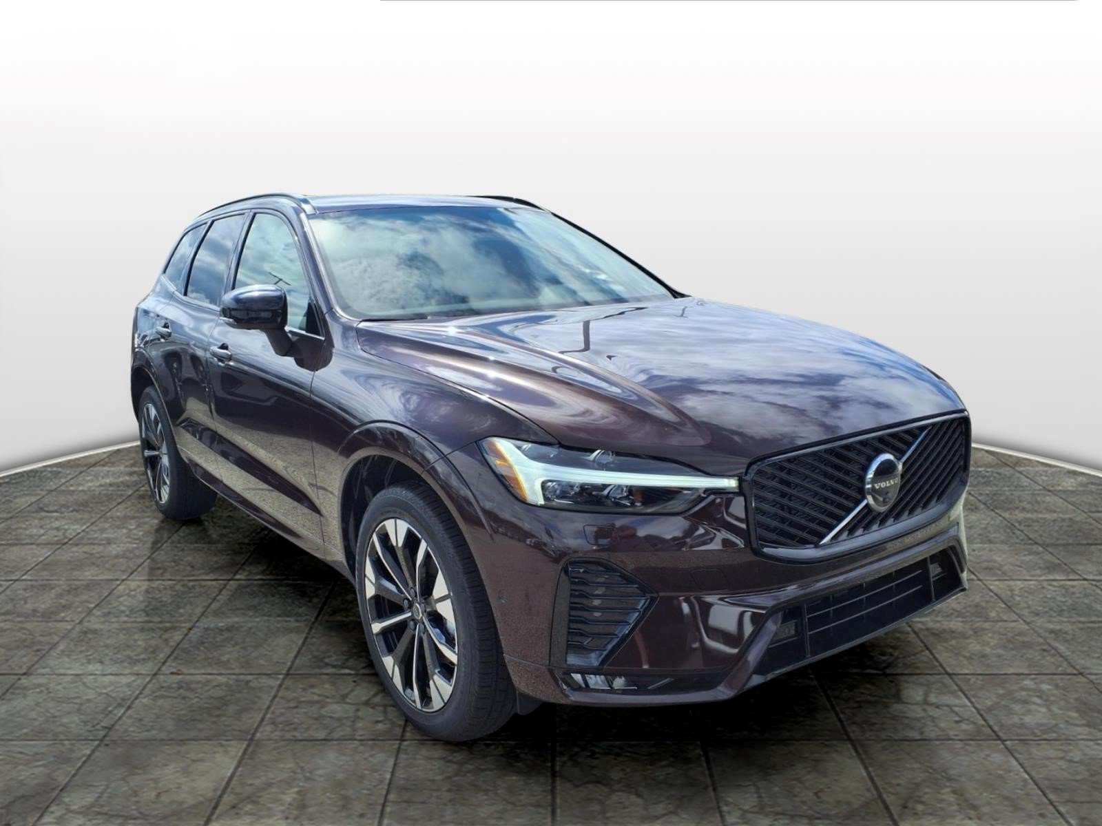 New 2026 Volvo XC60 B5 Plus SUV