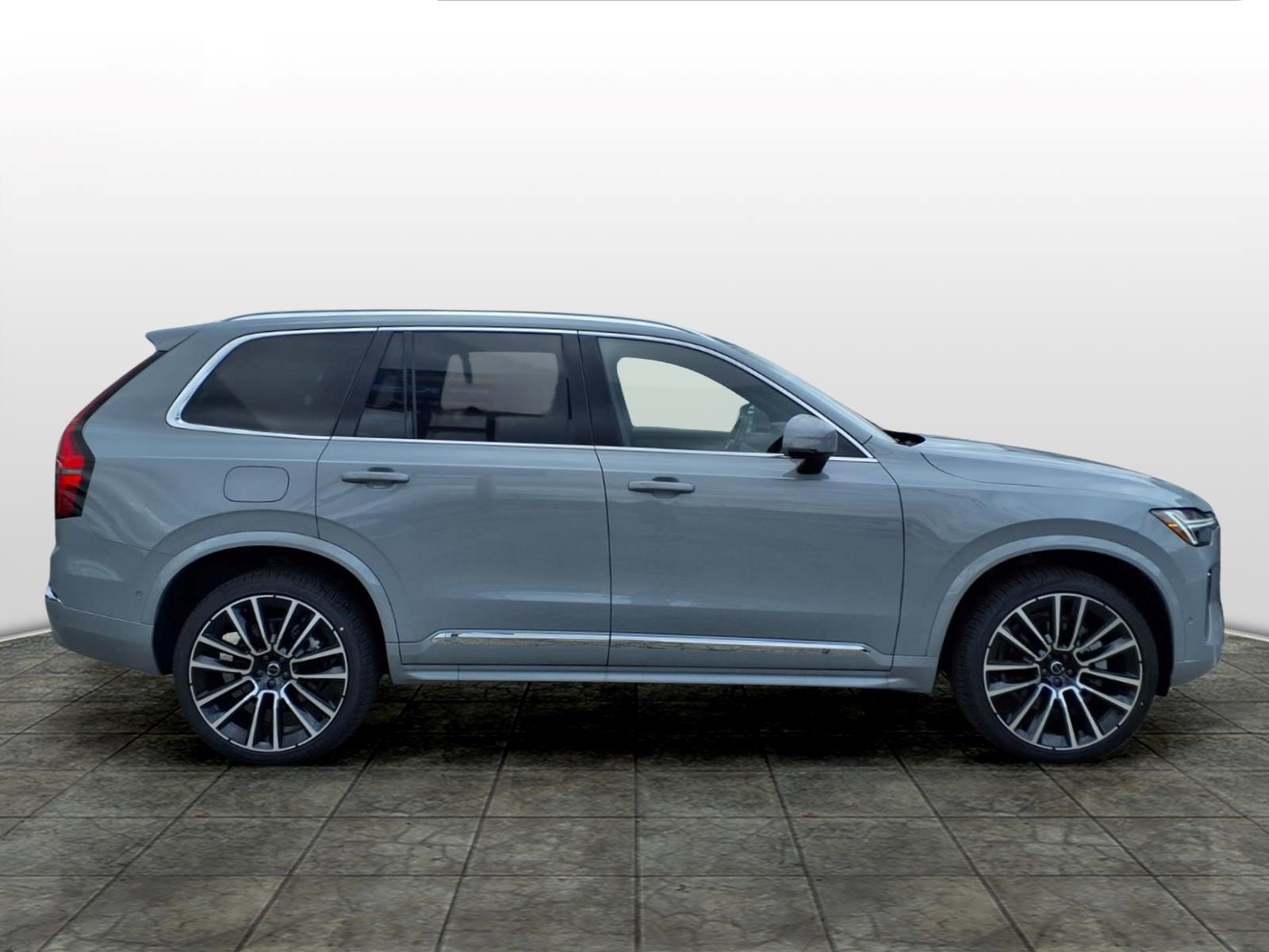New 2026 Volvo XC90 B6 Plus 7-Seater SUV