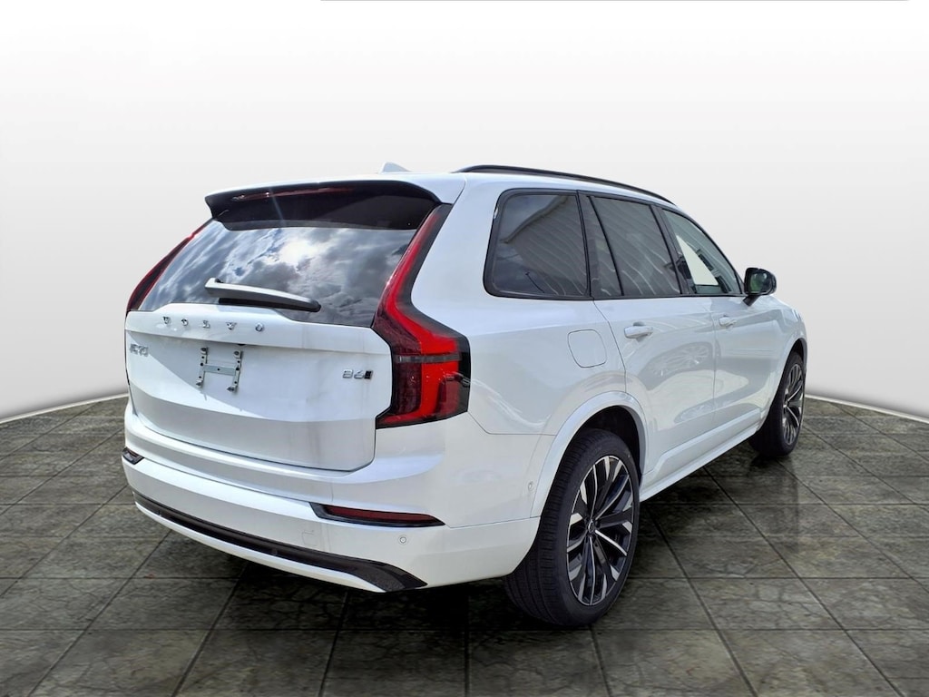 New 2026 Volvo XC90 B6 Ultra Dark Theme 7-Seater SUV