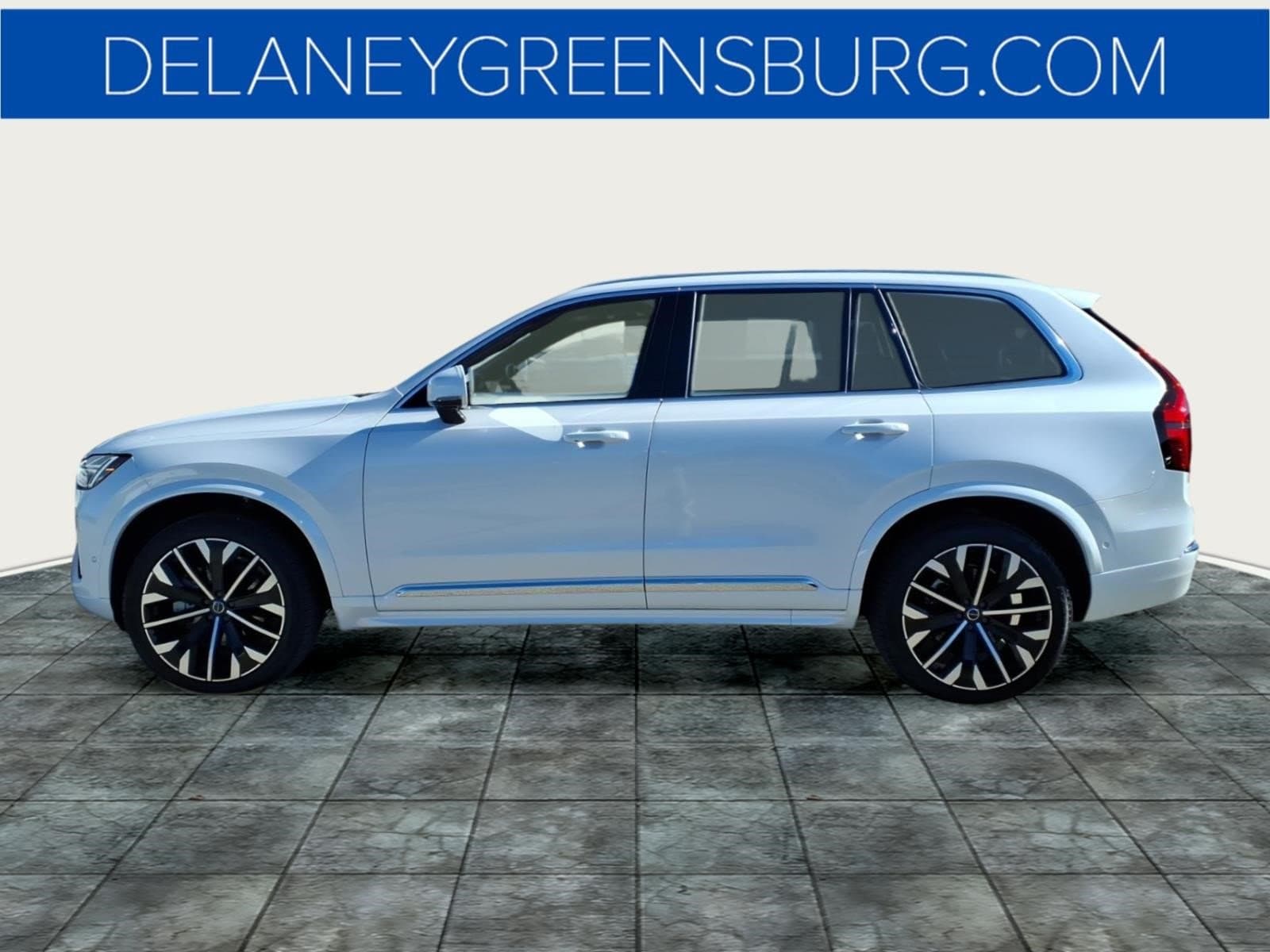 2026 Volvo XC90 Plus - Photo 6