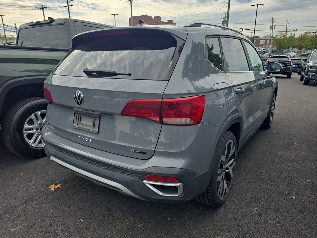 Used 2022 Volkswagen Taos 1.5T SEL 4MOTION SUV