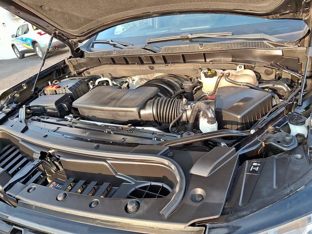 2023 Chevrolet Suburban Z71 - Photo 31