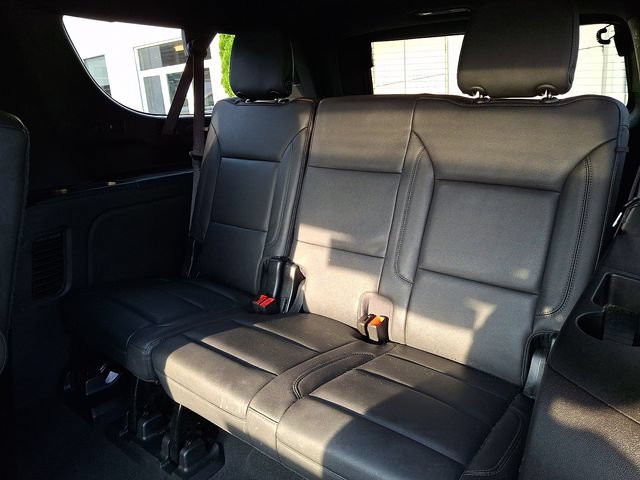2023 Chevrolet Suburban Z71 - Photo 11