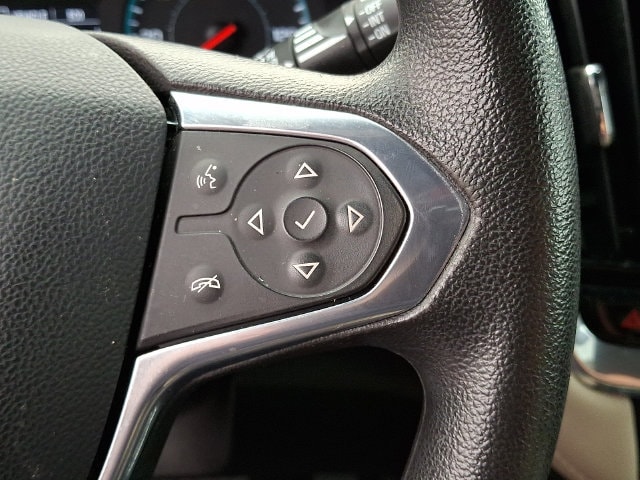 2023 Chevrolet Traverse LS - Photo 23