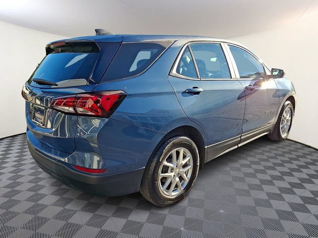2024 Chevrolet Equinox LS - Photo 6