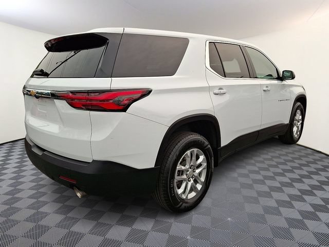 2023 Chevrolet Traverse LS - Photo 6
