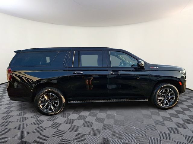 2023 Chevrolet Suburban Z71 - Photo 7