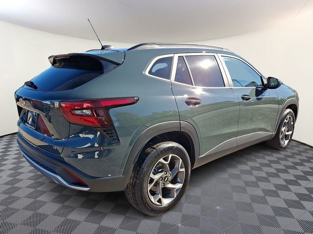 2025 Chevrolet Trax LT - Photo 6
