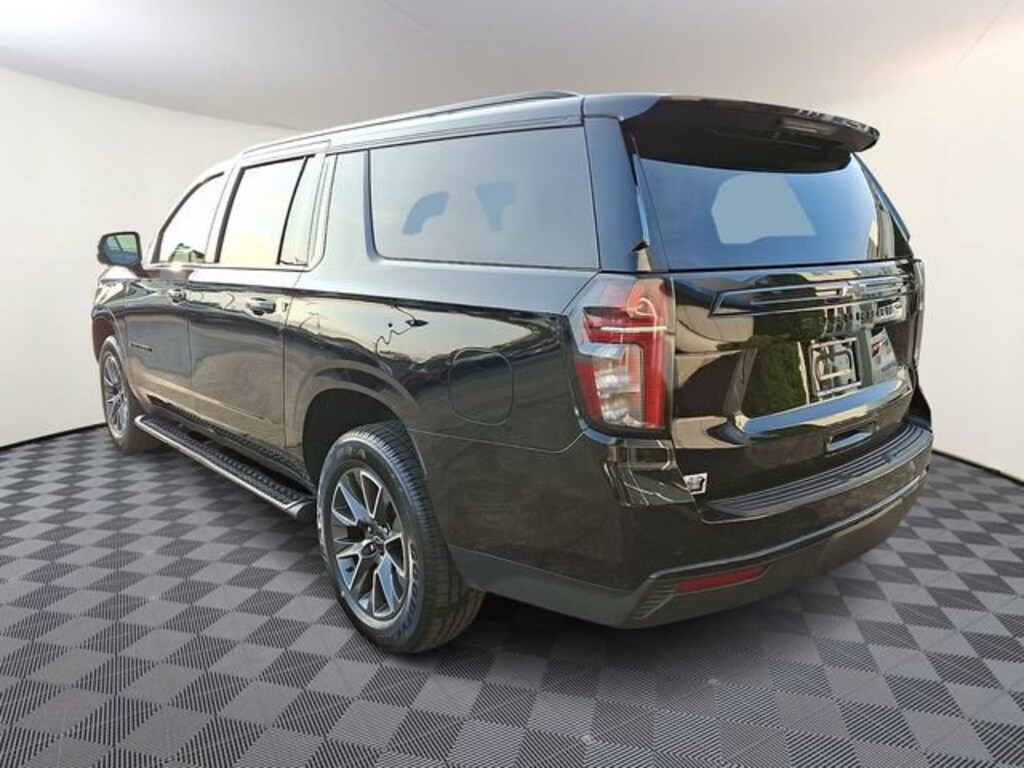 Used 2023 Chevrolet Suburban Z71 SUV
