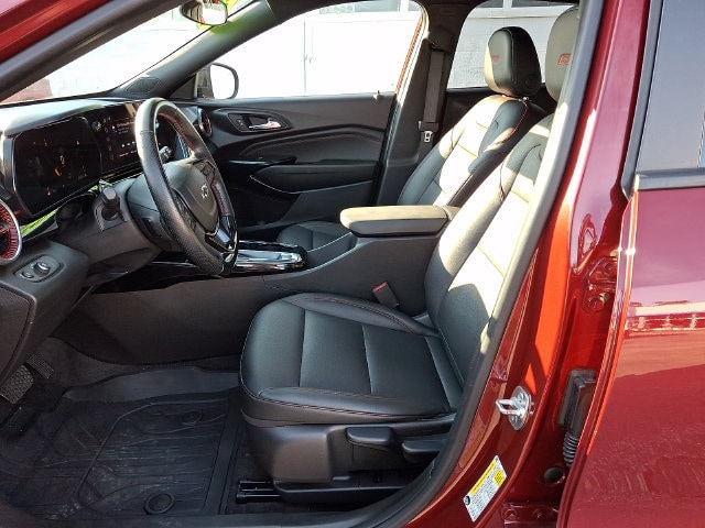 2024 Chevrolet Trax RS - Photo 14