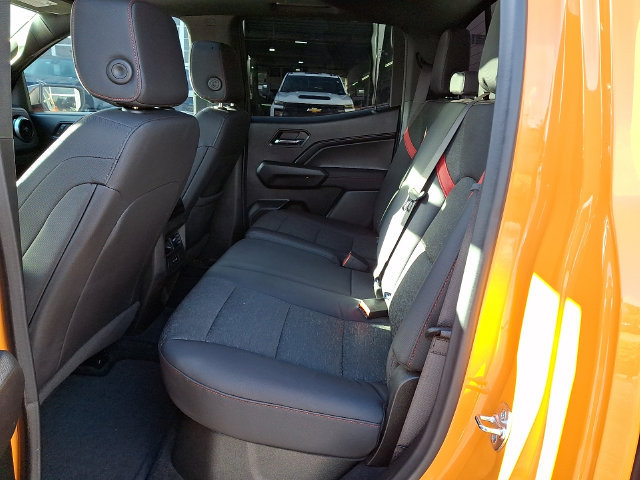 2026 Chevrolet Colorado Z71 - Photo 10
