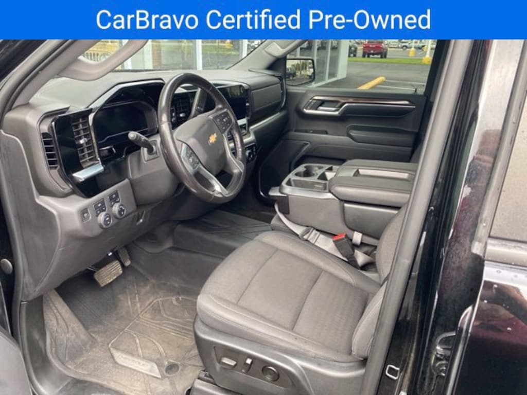 Used 2022 Chevrolet Silverado 1500 LT Truck
