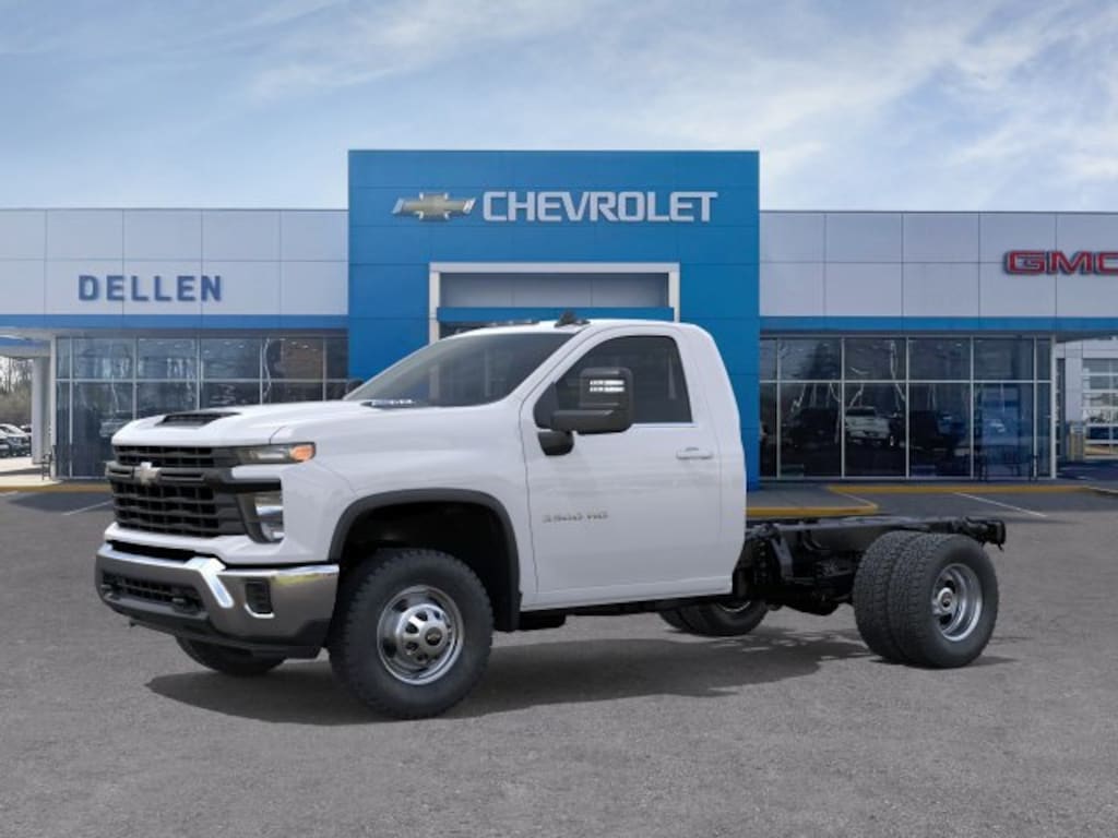 New 2026 Chevrolet Silverado 3500 HD Chassis Cab Work Truck Truck