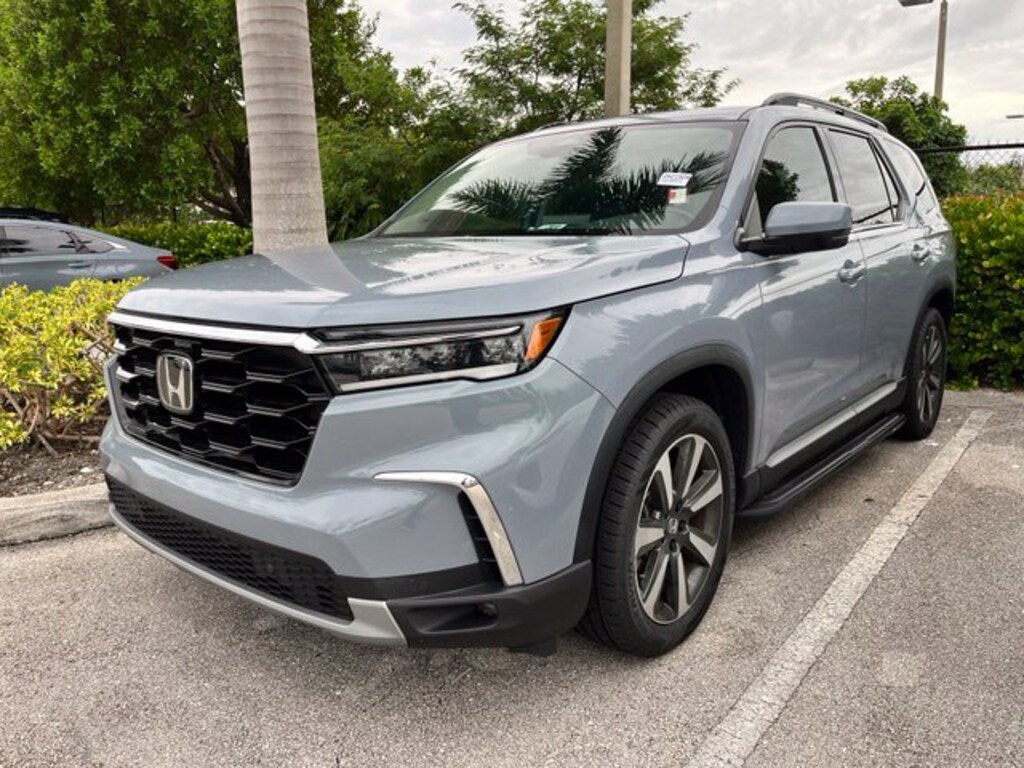 Certified 2023 Honda Pilot Touring SUV