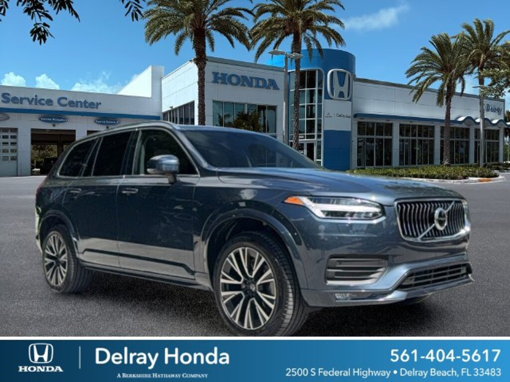 Used 2022 Volvo XC90 T5 Momentum SUV