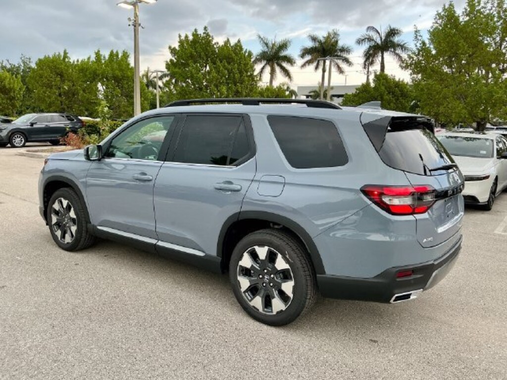 New 2026 Honda Pilot Touring SUV
