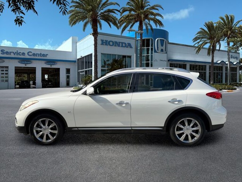 Used 2017 INFINITI