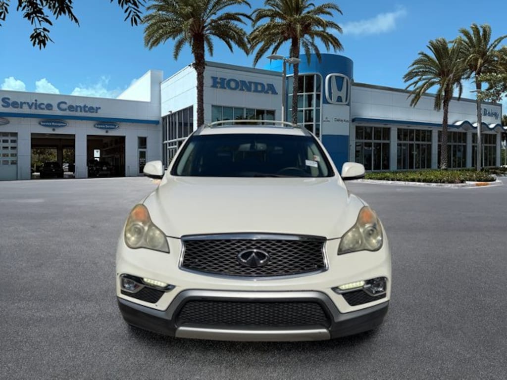 Used 2017 INFINITI