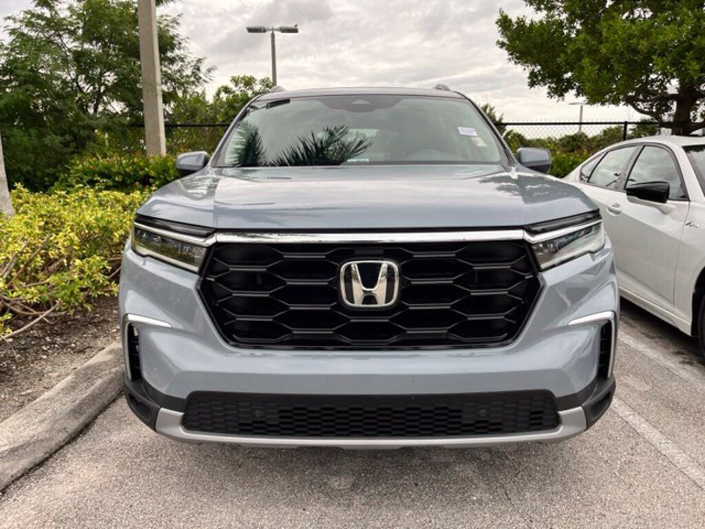 Certified 2023 Honda Pilot Touring SUV