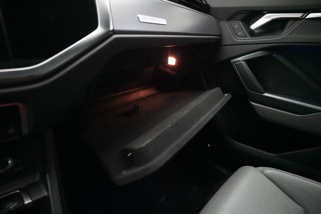 2019 Audi Q3 S Line Premium - Photo 30