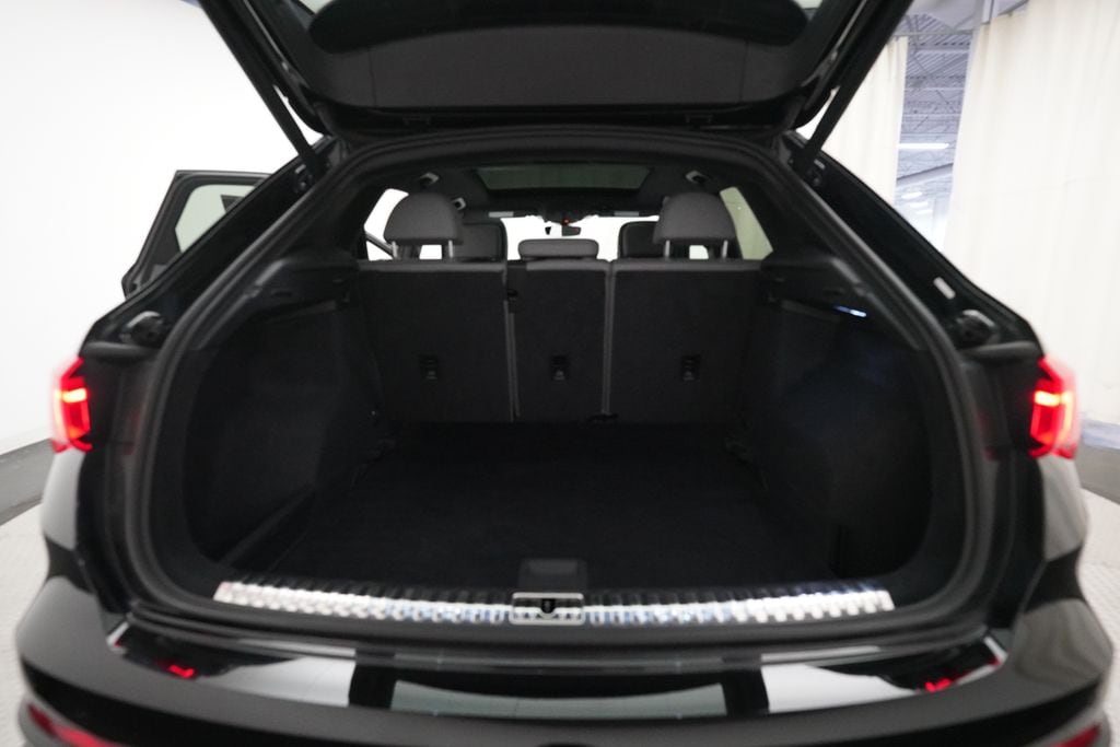 2019 Audi Q3 S Line Premium - Photo 9