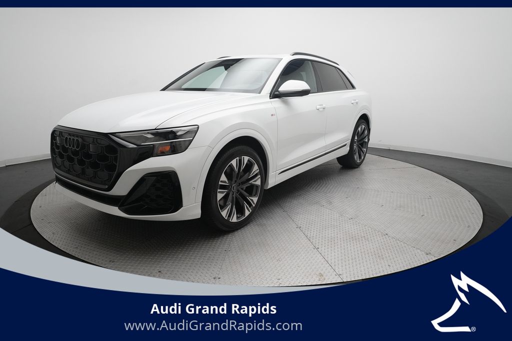  Audi Q8