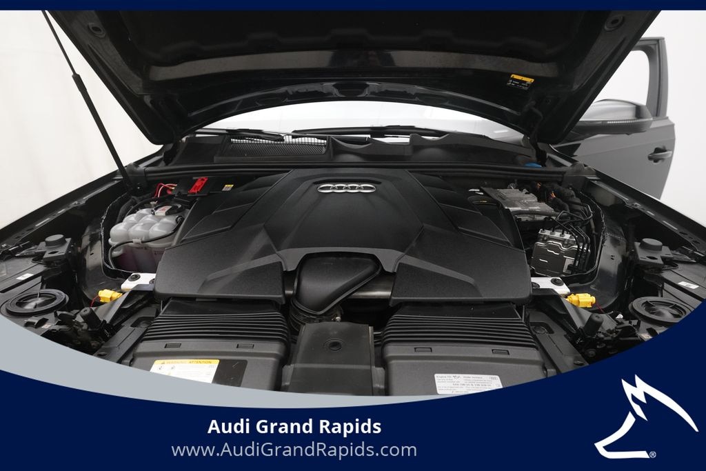Used 2023 Audi Q7 55 Prestige SUV